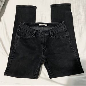 LEVIS/ mid rise skinny jeans in black